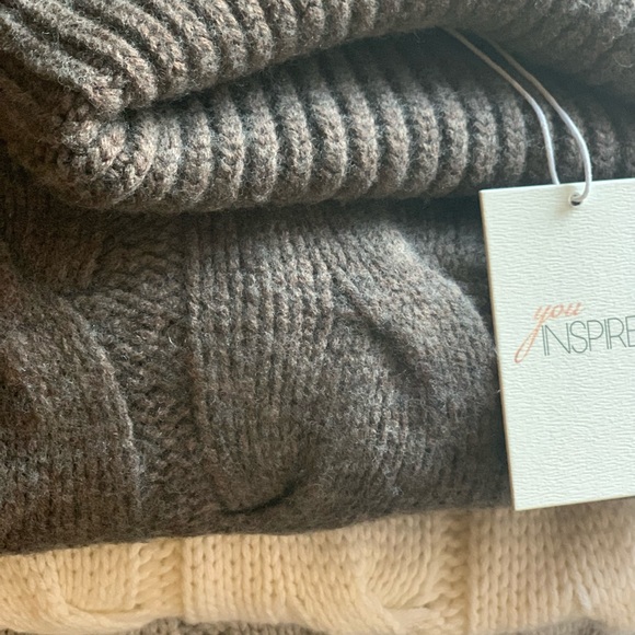 Merino wool sweater. Warm winter knit wear. Brown. Size L - Picture 9 of 16